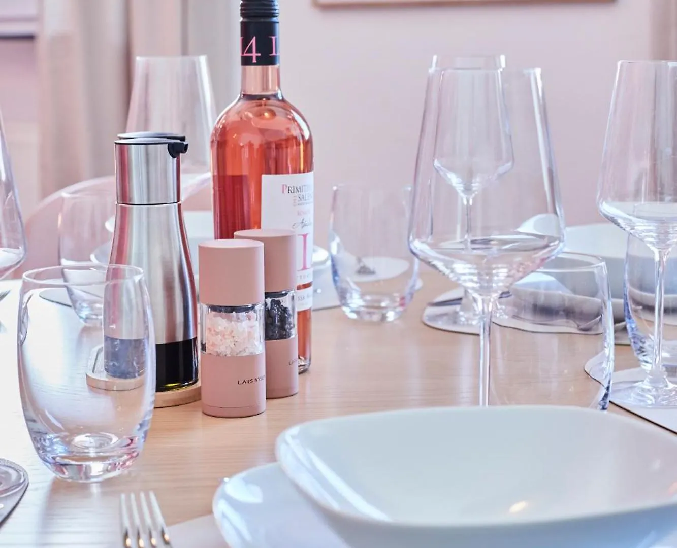 Olive Apartments - Scandi - Kingsize - Free Parking Hannover 0*,