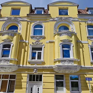 Apartment Charmante Und Moderne Altbauwohnung, Hannover